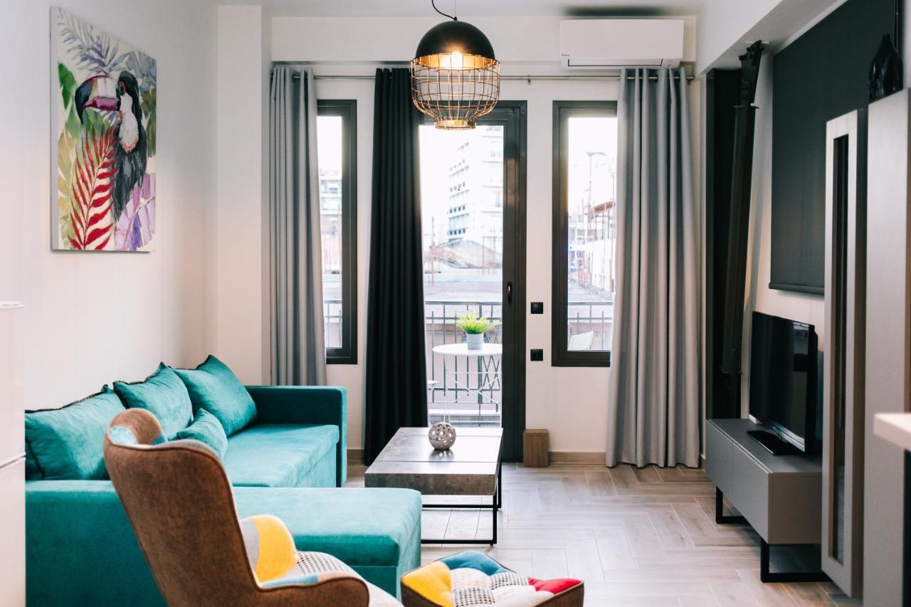 Volos Suites Center מראה חיצוני תמונה