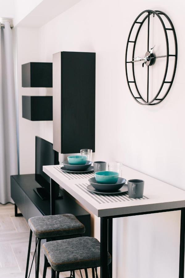 Volos Suites Center מראה חיצוני תמונה