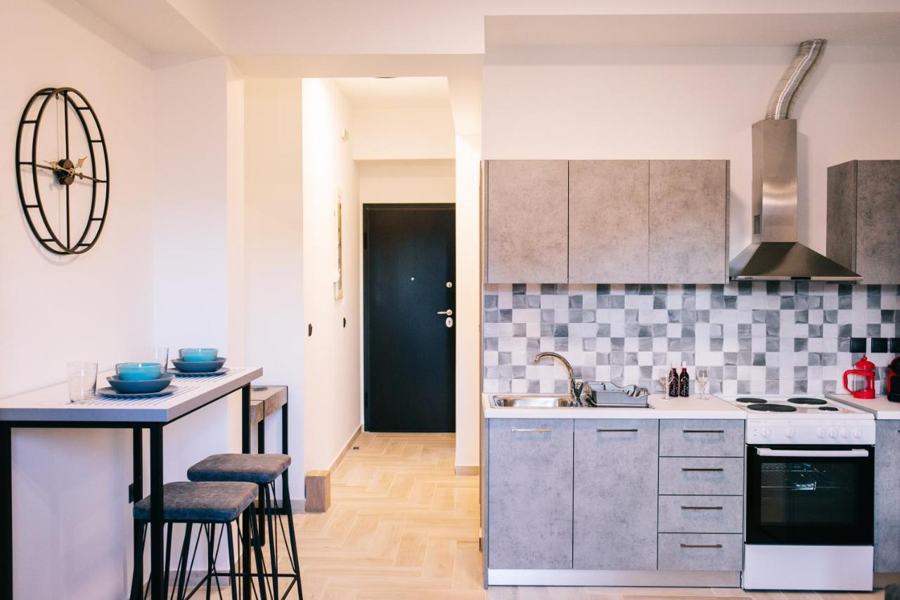 Volos Suites Center מראה חיצוני תמונה